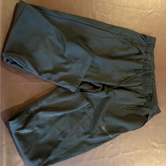 💥Buy 2 get 1 Free 💥Nike Men’s Black Sweatpants Relaxed Fit Joggers - Picture 2 of 4